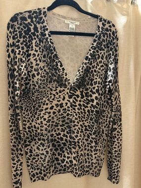 Vertigo Paris Beige and Black Leopard-Print V-Neck Long Sleeve Top